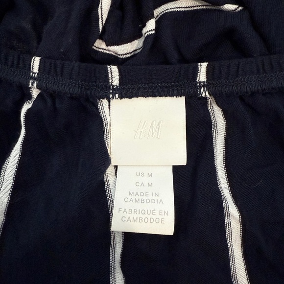 H&M Striped Off the Shoulder Sheer Long Sleeve Top (M) - Picture 7 of 9